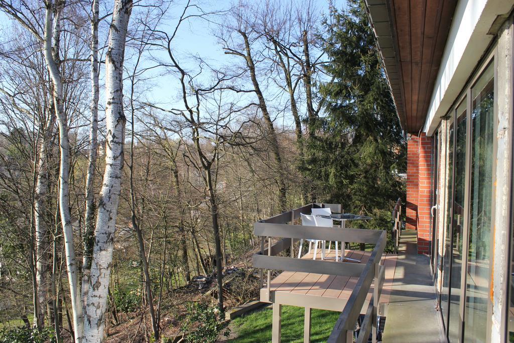 Green Hill Guest House And Apartment Оверейсе Номер фото